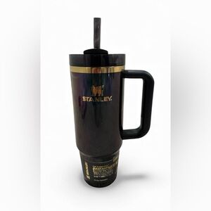 Stanley Wicked 30 oz Stainless Steel H2.0
Flowstate Quencher Tumbler Elphaba